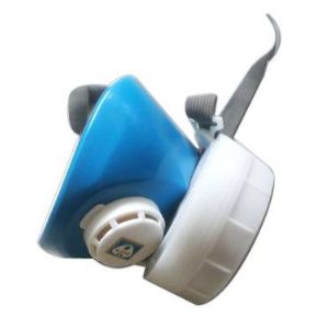 防風(fēng)防塵面罩材質(zhì)對(duì)防護(hù)效能的影響